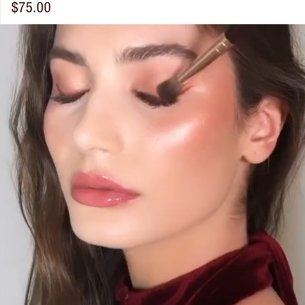 NWOB Charlotte Tilbury Pillow Talk Eye Palette. This is now discontinued - Picture 7 of 8